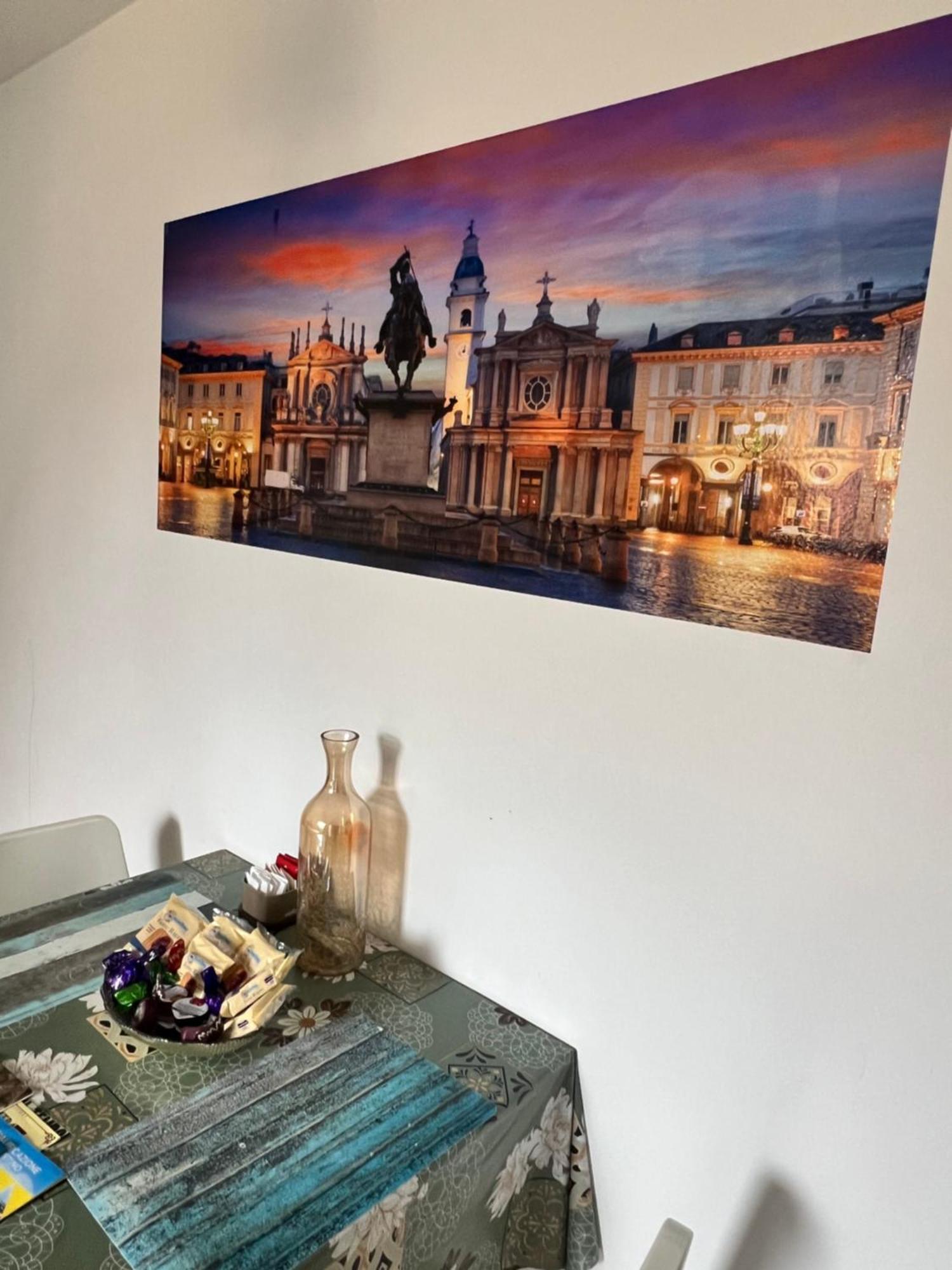 Sweet Apt Piazza Statuto 9 Nel Pieno Centro Di Torino Exterior foto
